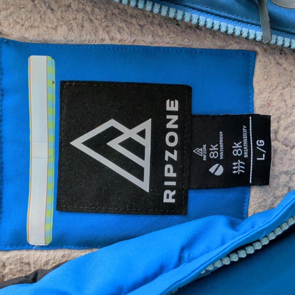 🗝️FREE Ripzone Blue Hooded Jacket - Picture 2 of 5